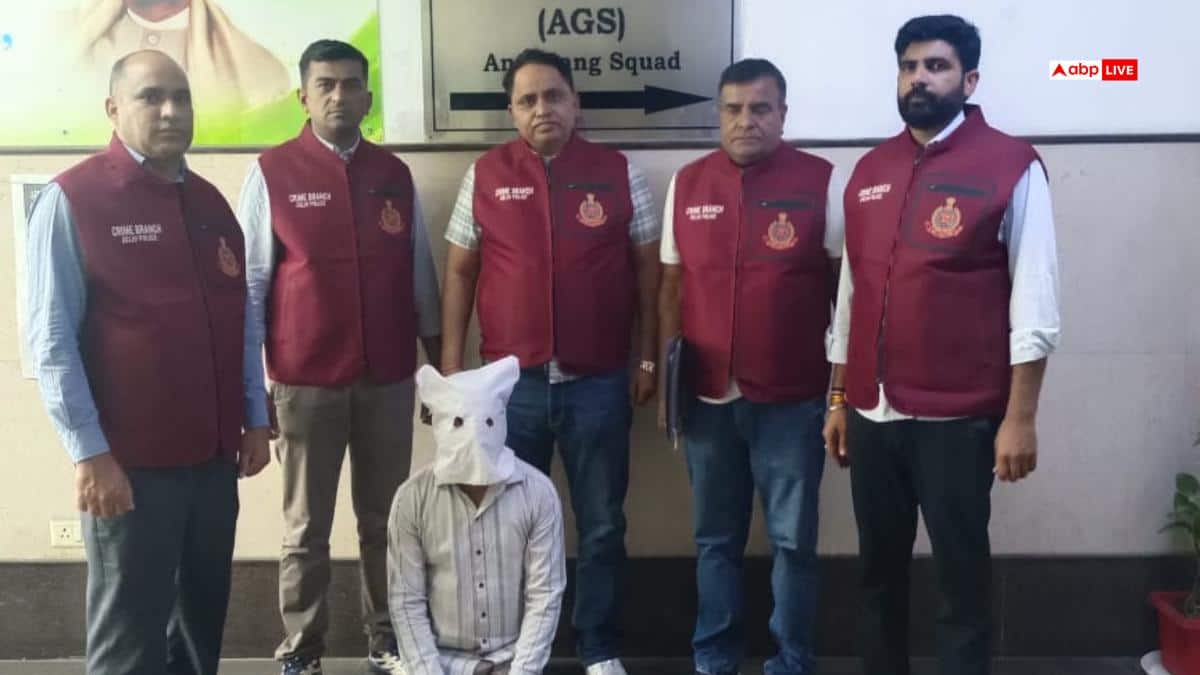 Delhi News: दिल्ली पुलिस की कार्रवाई, नौकर बन करोड़ों की चोरी कराने वाला ‘मुखिया गैंग’ का सरगना अरेस्ट